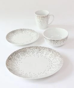 Inspire Me! Home Decor Polka Dot Detailed White 16 Piece Dining Set KITCHEN