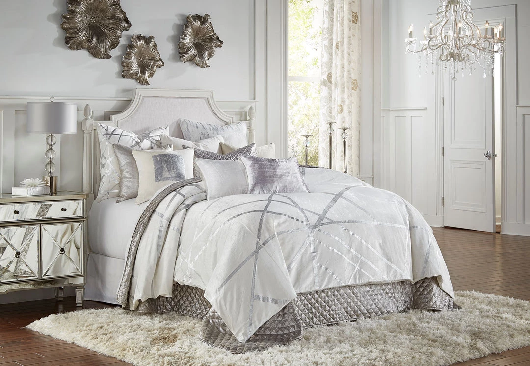 Cloud9d BEDDING Rica Ivory And Silver Duvet (2 Sizes) 3 Cloud9d BEDDING Rica Ivory And Silver Duvet (2 Sizes)