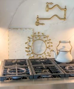 Inspire Me! Home Decor Gold Metal Decorative Wreath