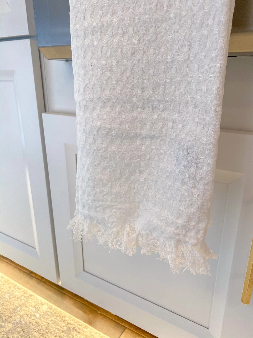 Inspire Me! Home Decor White Dishtowel W/ Fringe 6 Inspire Me! Home Decor White Dishtowel W/ Fringe