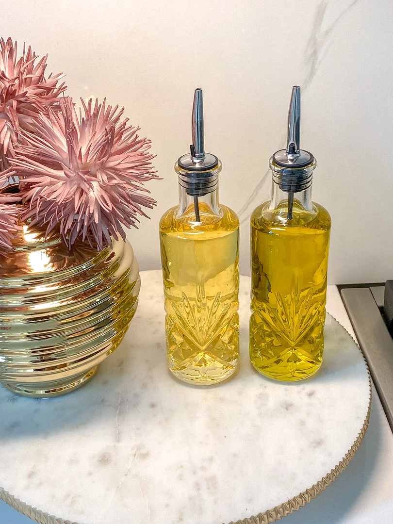 Inspire Me! Home Decor Glass Detailed Oil And Vinegar Dispensers (Set Of 2) KITCHEN 3 Inspire Me! Home Decor Glass Detailed Oil And Vinegar Dispensers (Set Of 2) KITCHEN