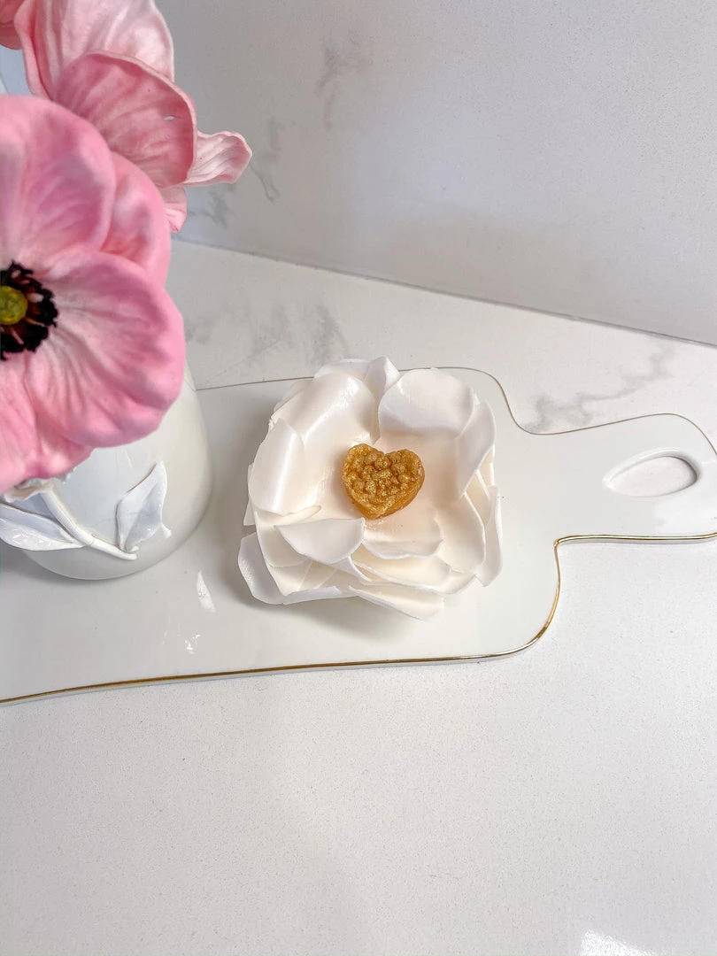 Inspire Me! Home Decor Gold Heart Flower Soap 3 Inspire Me! Home Decor Gold Heart Flower Soap