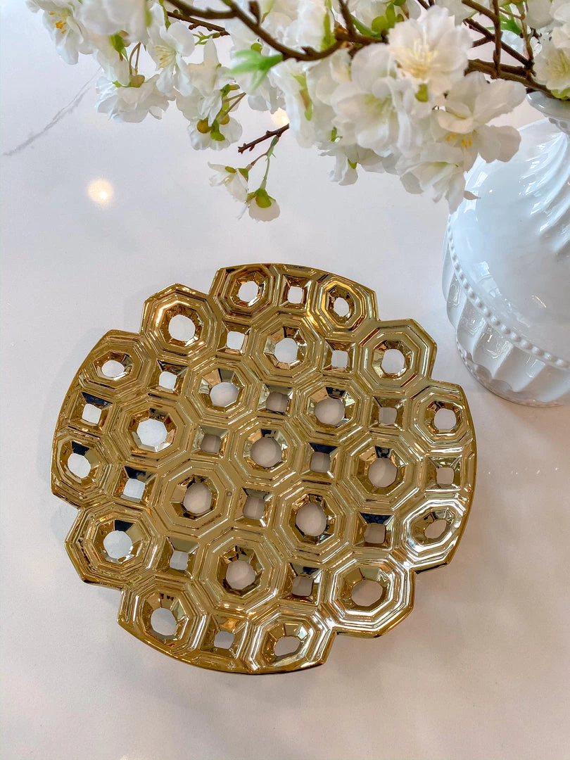 Inspire Me! Home Decor Circle Cutout Detailed Platter 3 Inspire Me! Home Decor Circle Cutout Detailed Platter