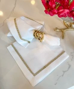 Inspire Me! Home Decor Set Of 4 Embroidered Border Napkins (2 Colors)