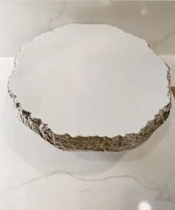 Inspire Me! Home Decor White Enameled Cake Stand With Metallic Edge (2 Colors) KITCHEN